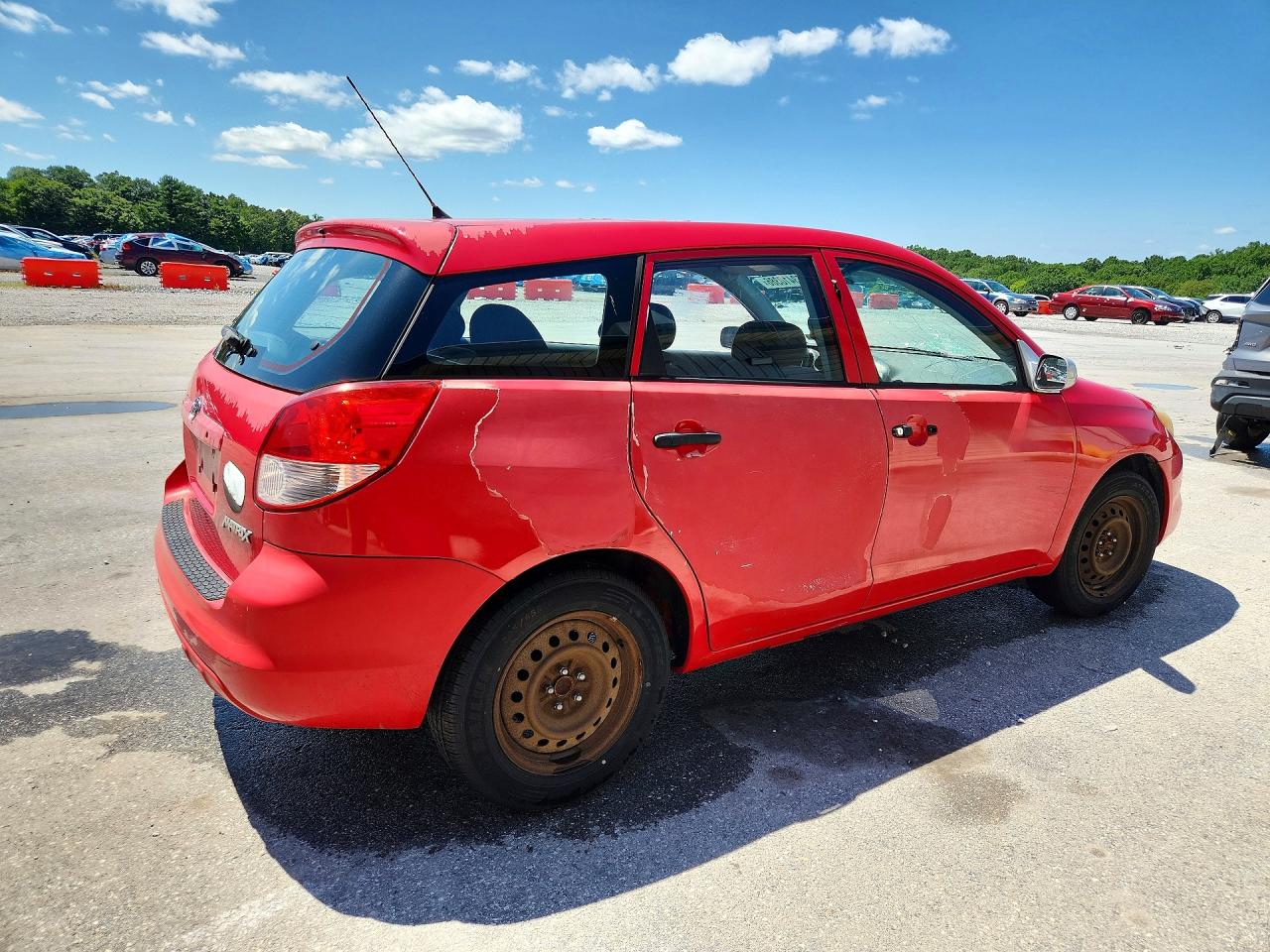 2004 Toyota Matrix Base Red vin: 2T1KR32EX4C210576