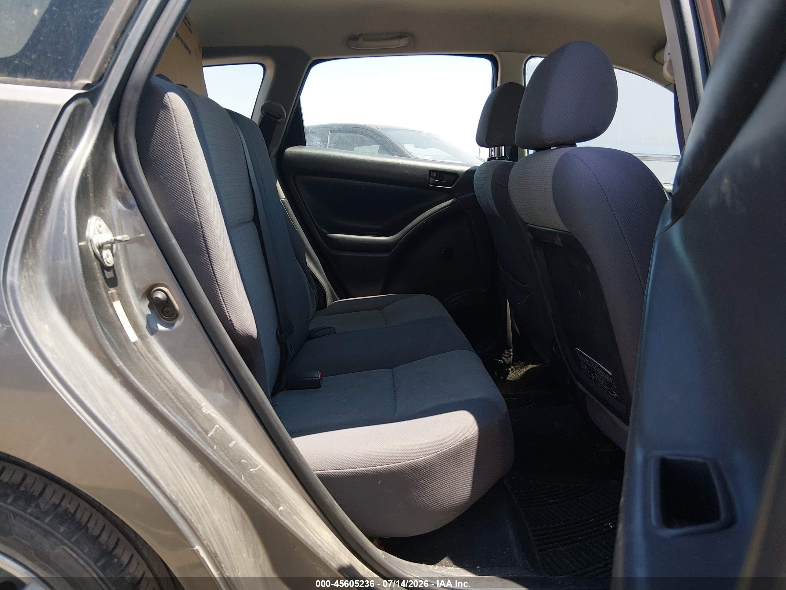 2004 Toyota Matrix Standard Gray vin: 2T1KR32EX4C259101