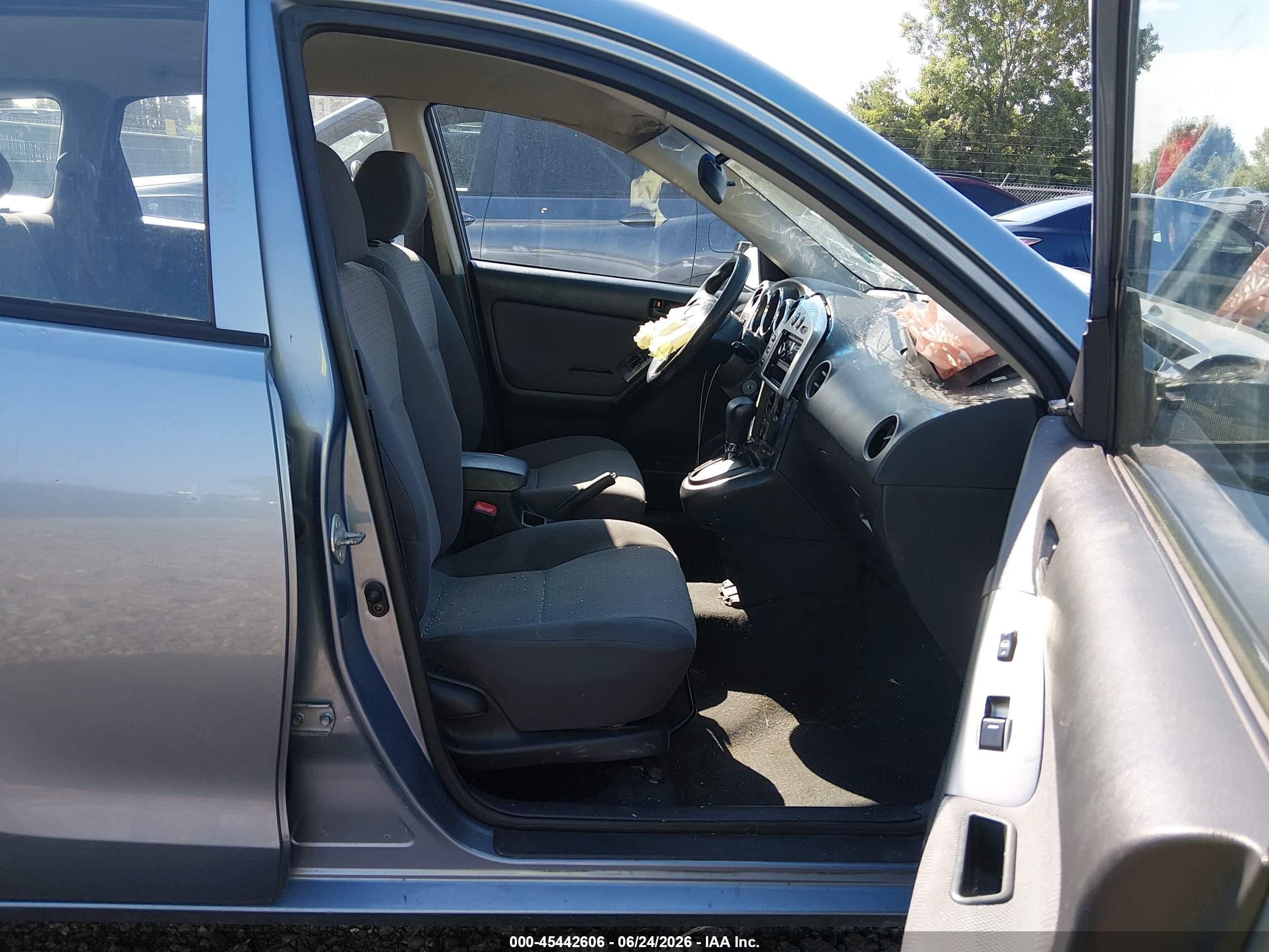 2004 Toyota Matrix Standard Light Blue vin: 2T1KR32EX4C278604