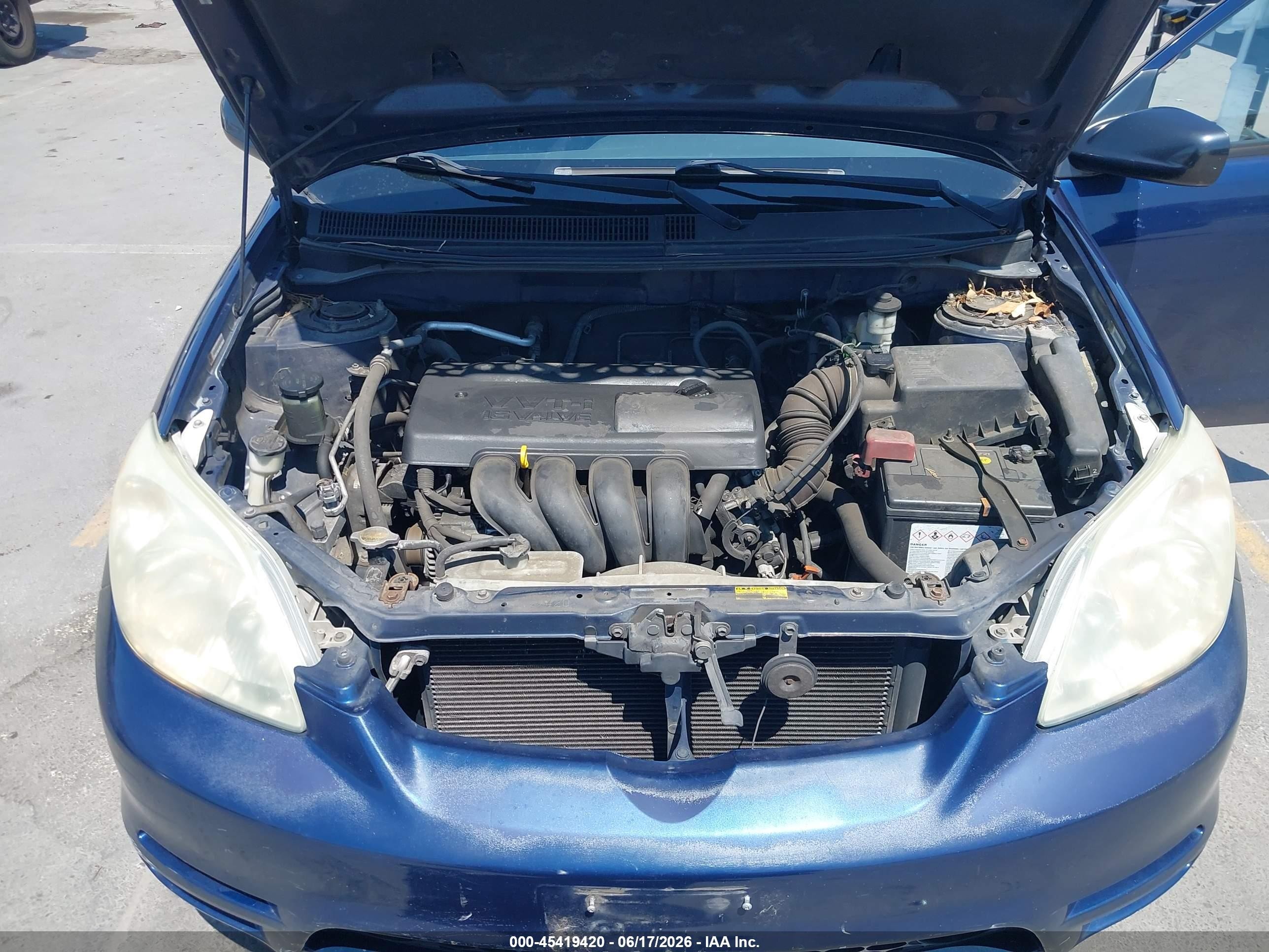 2004 Toyota Matrix Standard Blue vin: 2T1KR32EX4C295676