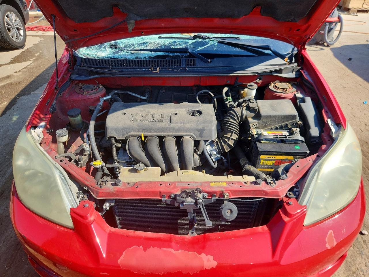 2005 Toyota Matrix Xr Red vin: 2T1KR32EX5C338334
