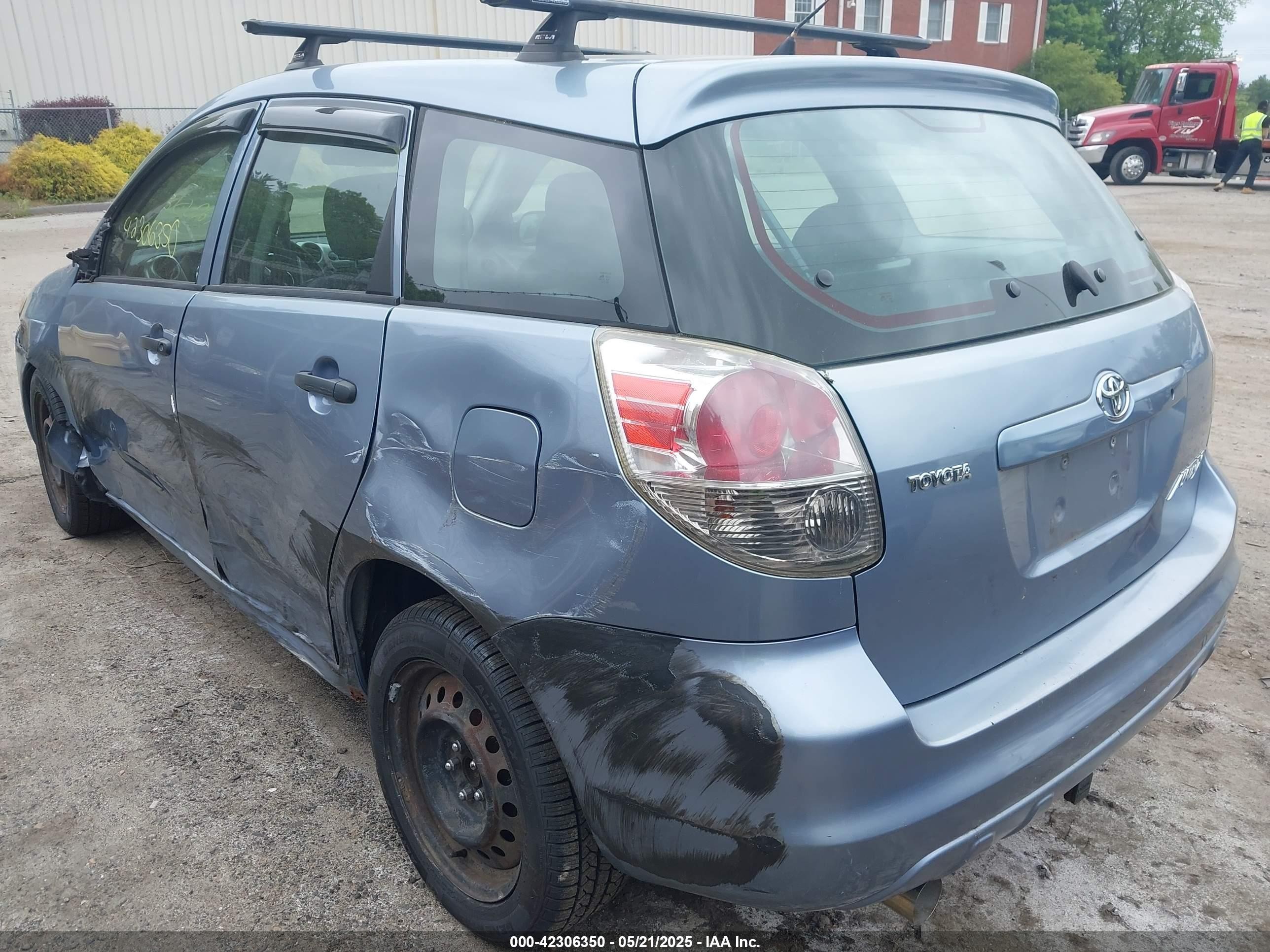 2005 Toyota Matrix Xr Black vin: 2T1KR32EX5C354730