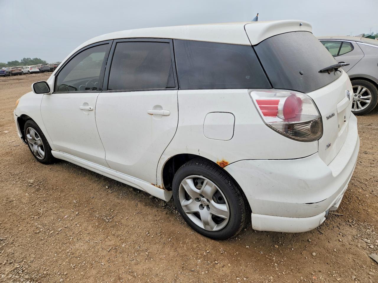 2005 Toyota Matrix Xr Белый vin: 2T1KR32EX5C386271