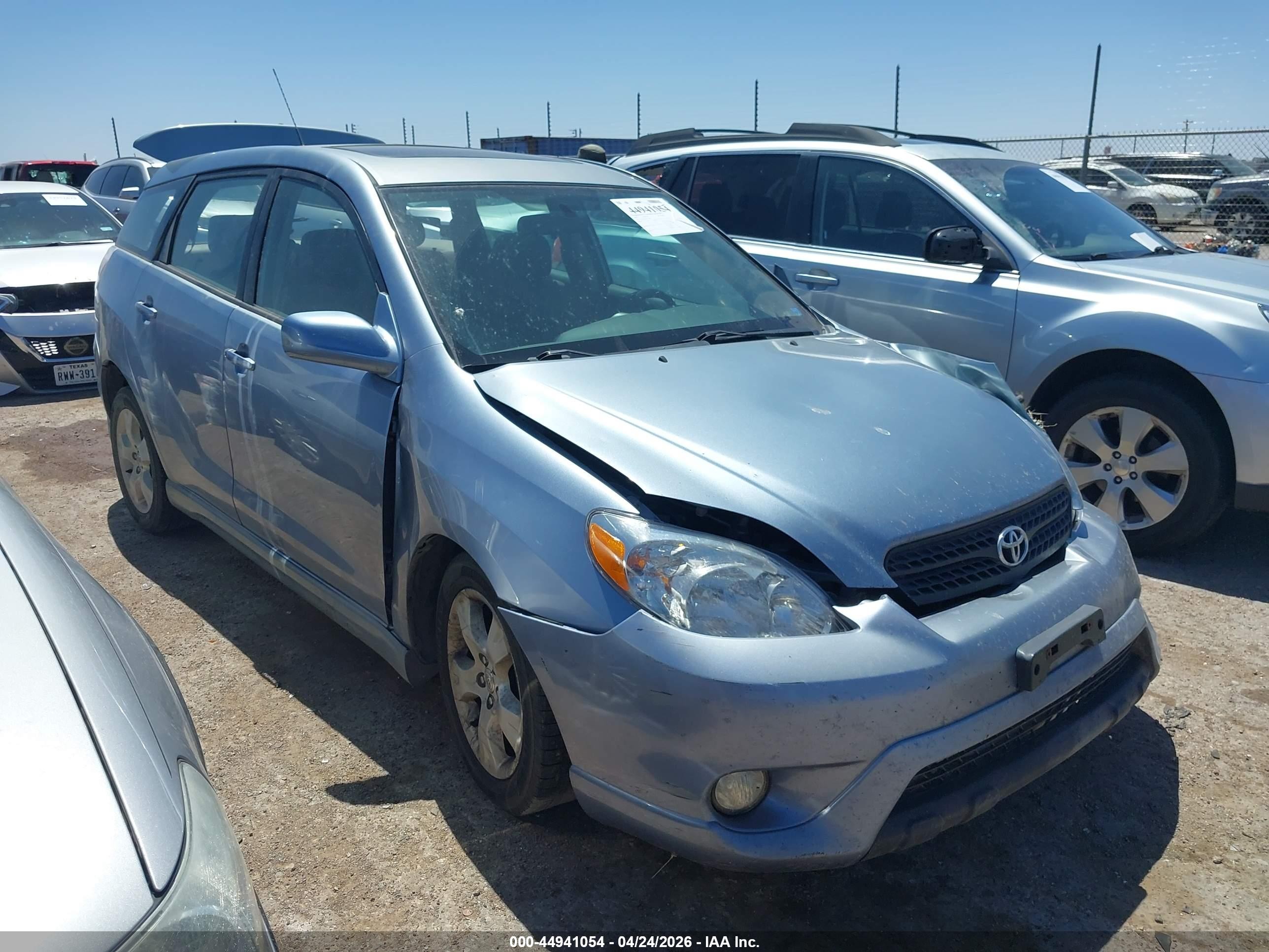 2005 Toyota Matrix Xr Silver vin: 2T1KR32EX5C392409