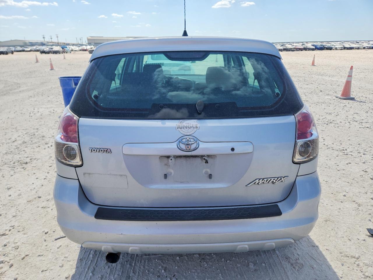 2005 Toyota Corolla Matrix Xr Silver vin: 2T1KR32EX5C463043