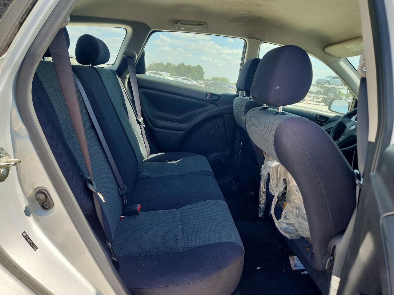 2005 Toyota Corolla Matrix Xr Silver vin: 2T1KR32EX5C463043