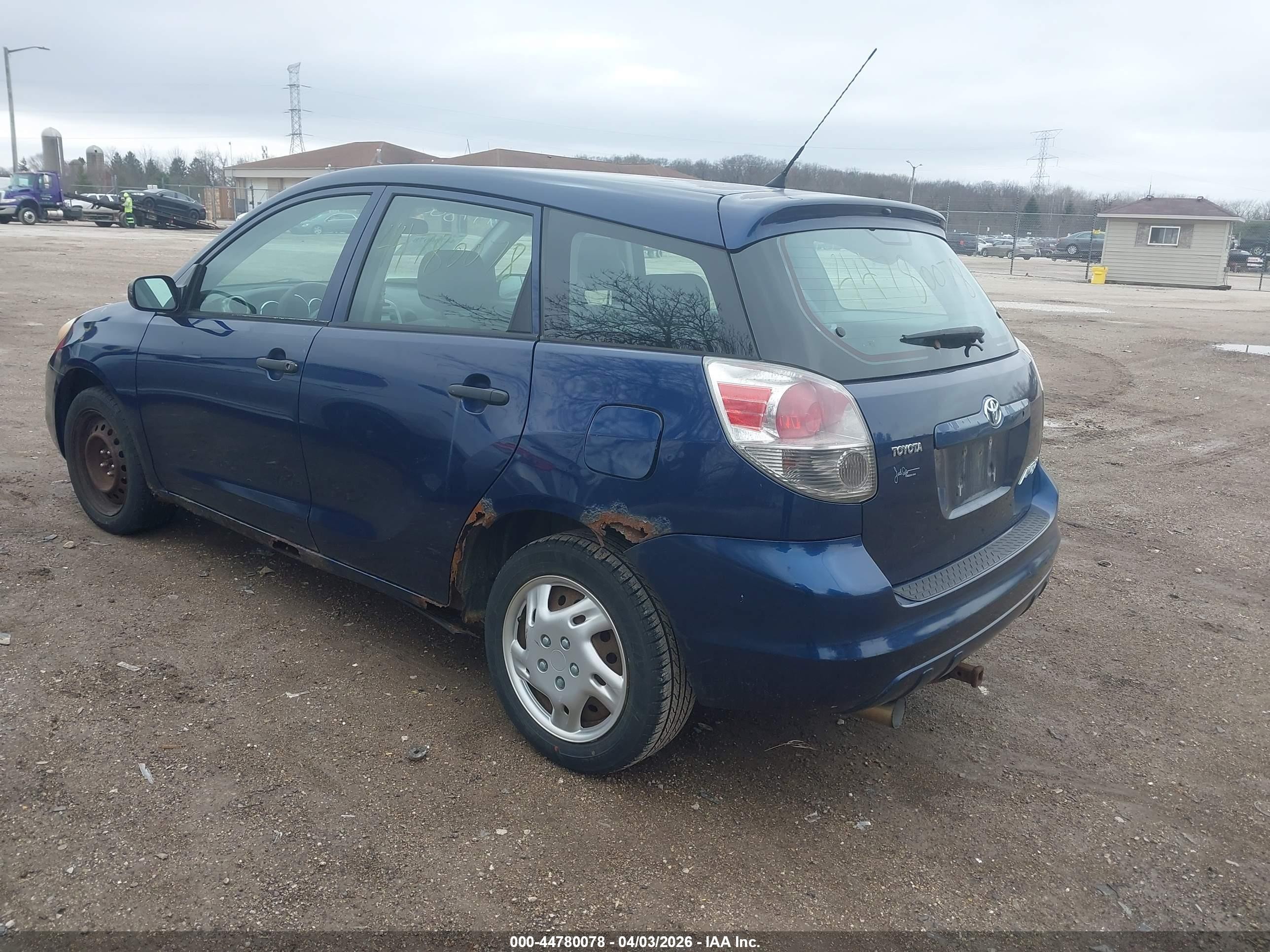 2005 Toyota Matrix   Blue vin: 2T1KR32EX5C476701