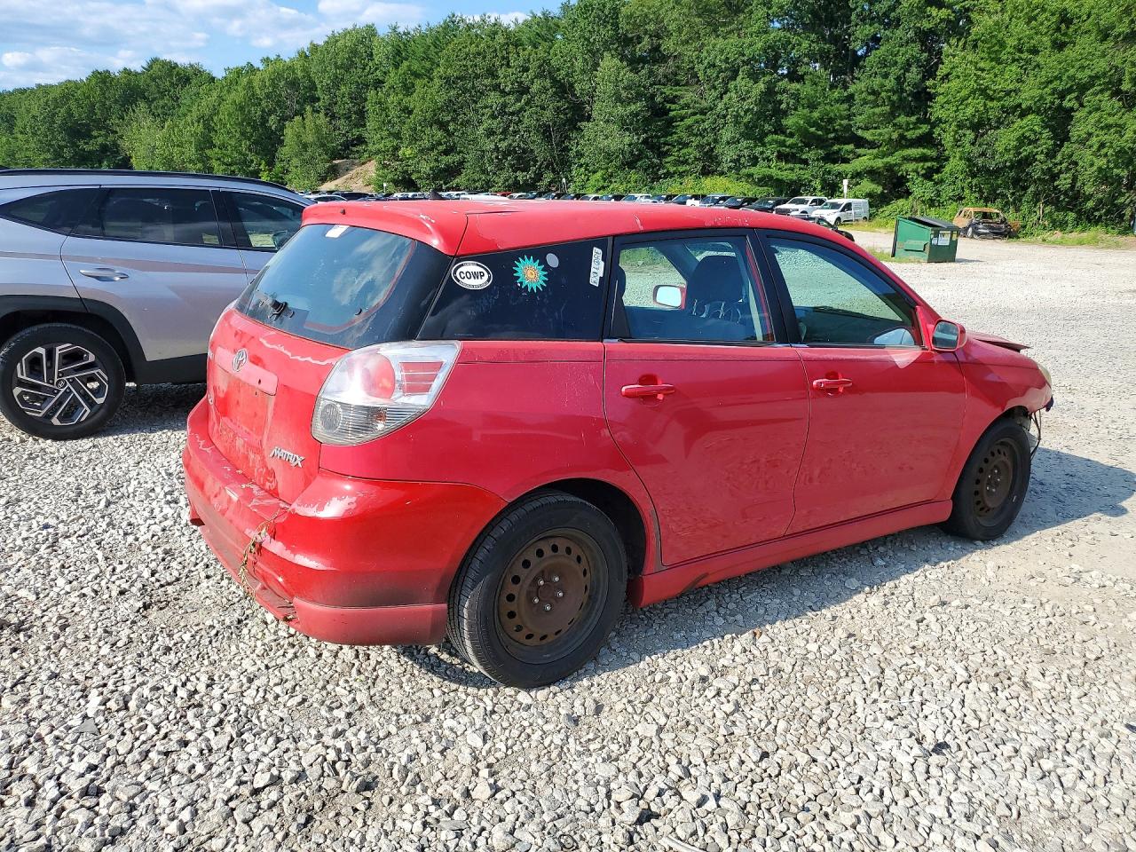 2005 Toyota Matrix Xr Красный vin: 2T1KR32EX5C494664
