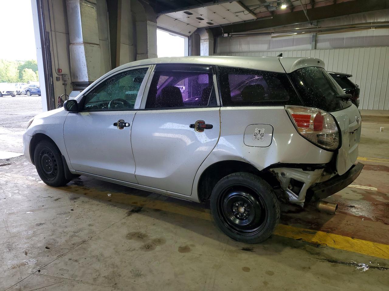 2006 Toyota Matrix Base Silver vin: 2T1KR32EX6C575262