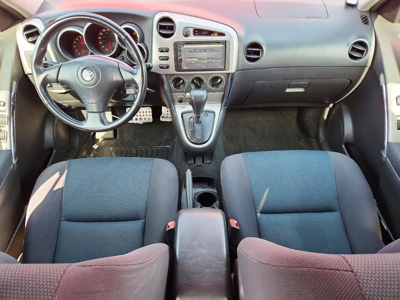 2007 Toyota Corolla Matrix Xr Red vin: 2T1KR32EX7C626261