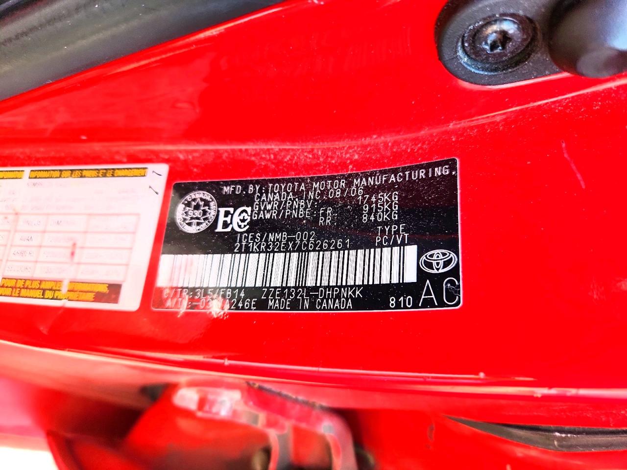 2007 Toyota Corolla Matrix Xr Red vin: 2T1KR32EX7C626261