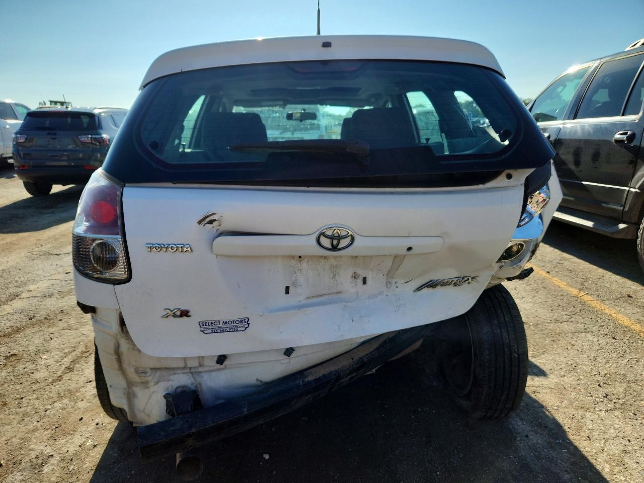 2007 Toyota Corolla Matrix Xr White vin: 2T1KR32EX7C645022