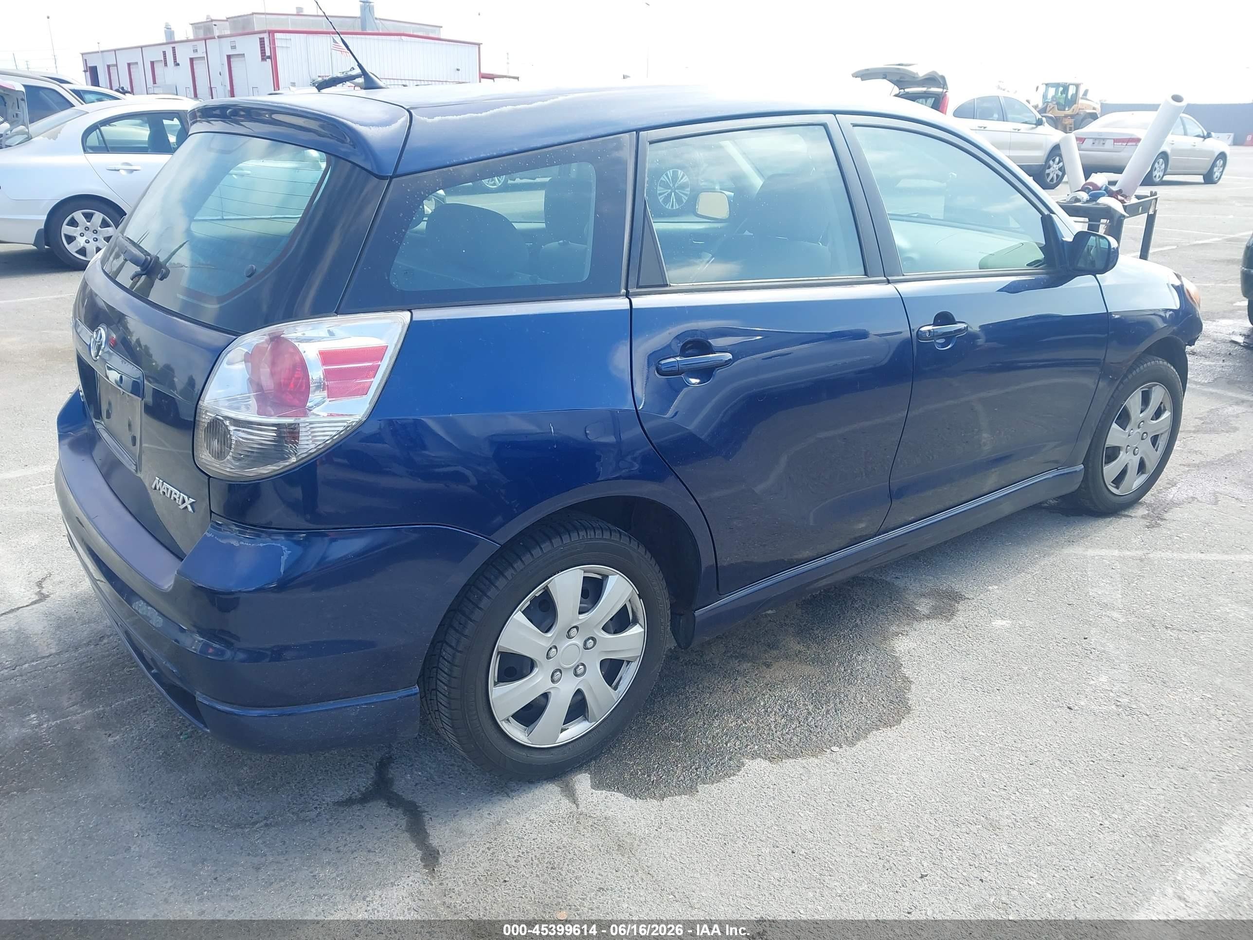 2007 Toyota Matrix Xr Blue vin: 2T1KR32EX7C651936
