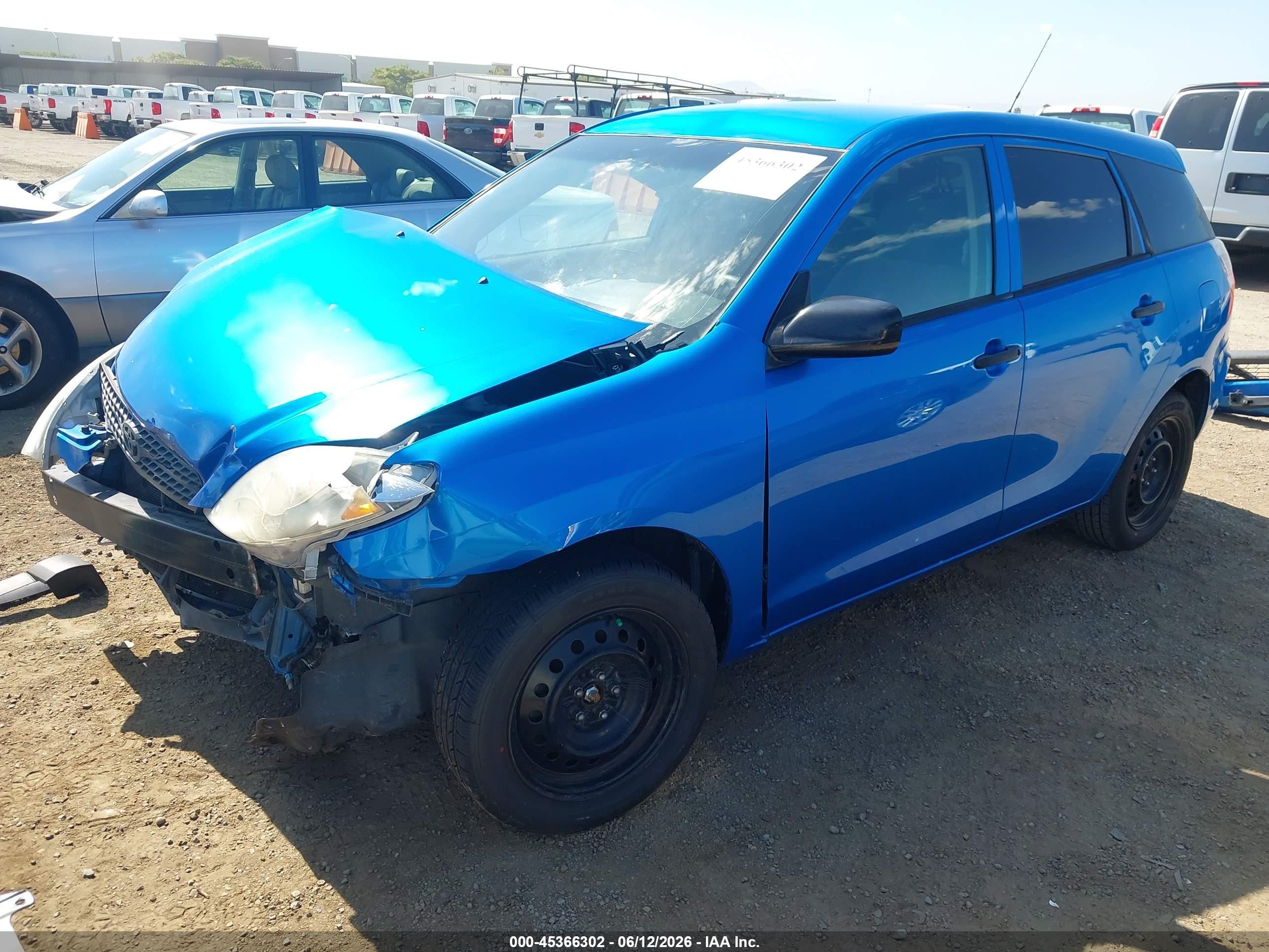 2007 Toyota Matrix   Blue vin: 2T1KR32EX7C681535