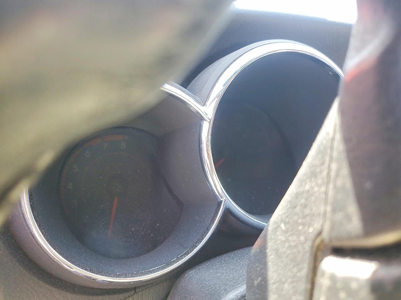 2007 Toyota Corolla Matrix Xr Белый vin: 2T1KR32EX7C685200