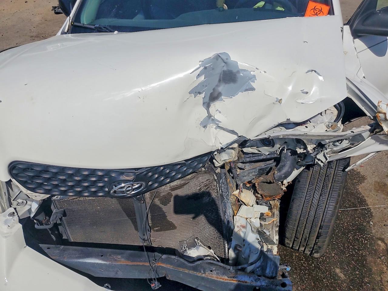 2007 Toyota Corolla Matrix Xr Белый vin: 2T1KR32EX7C685200
