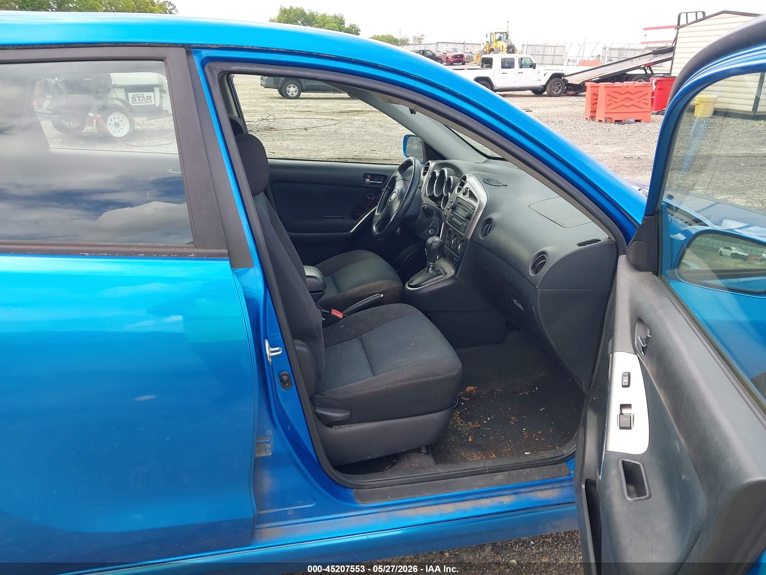 2008 Toyota Matrix Xr Blue vin: 2T1KR32EX8C687191
