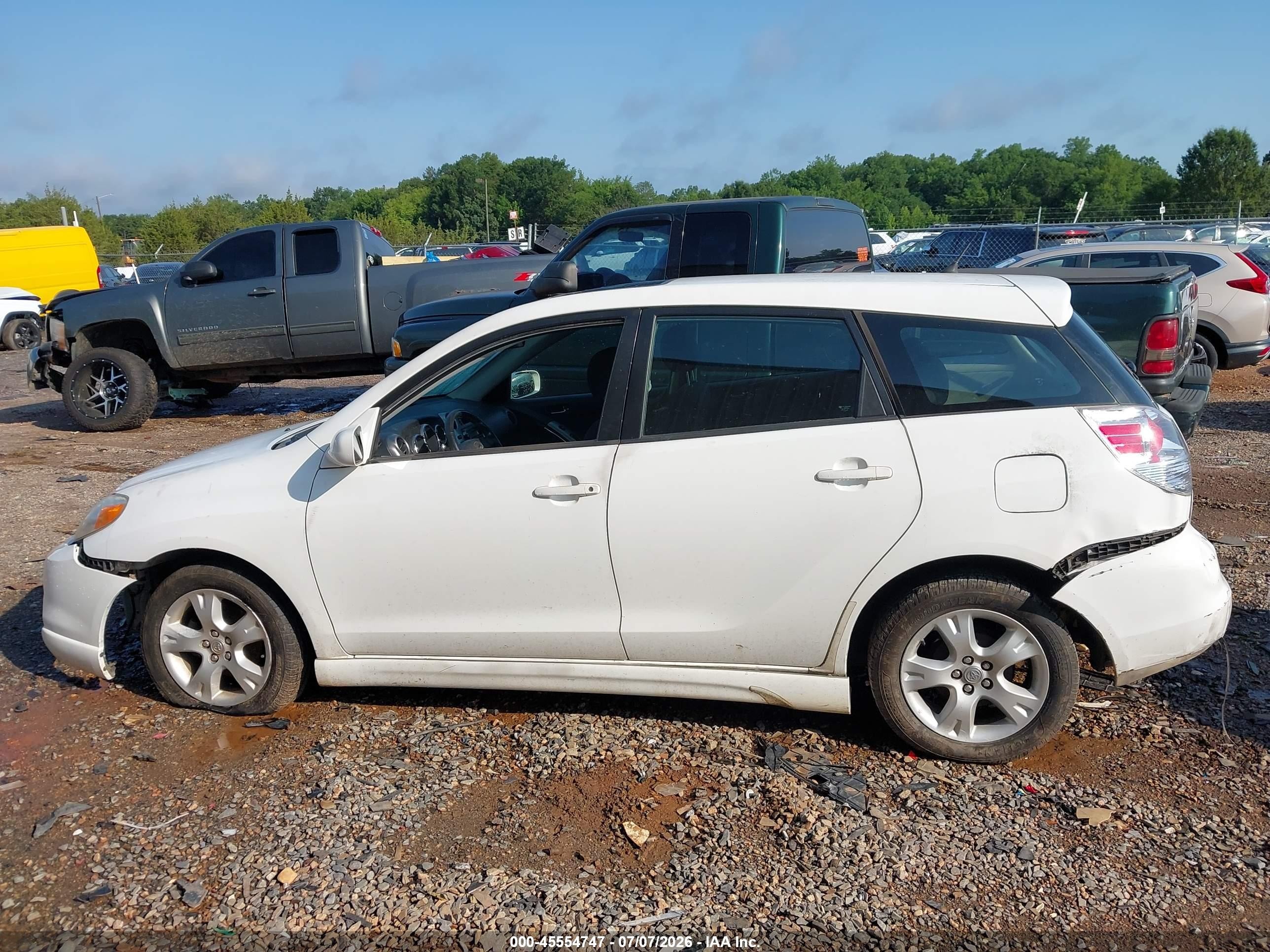 2008 Toyota Matrix Xr White vin: 2T1KR32EX8C687658