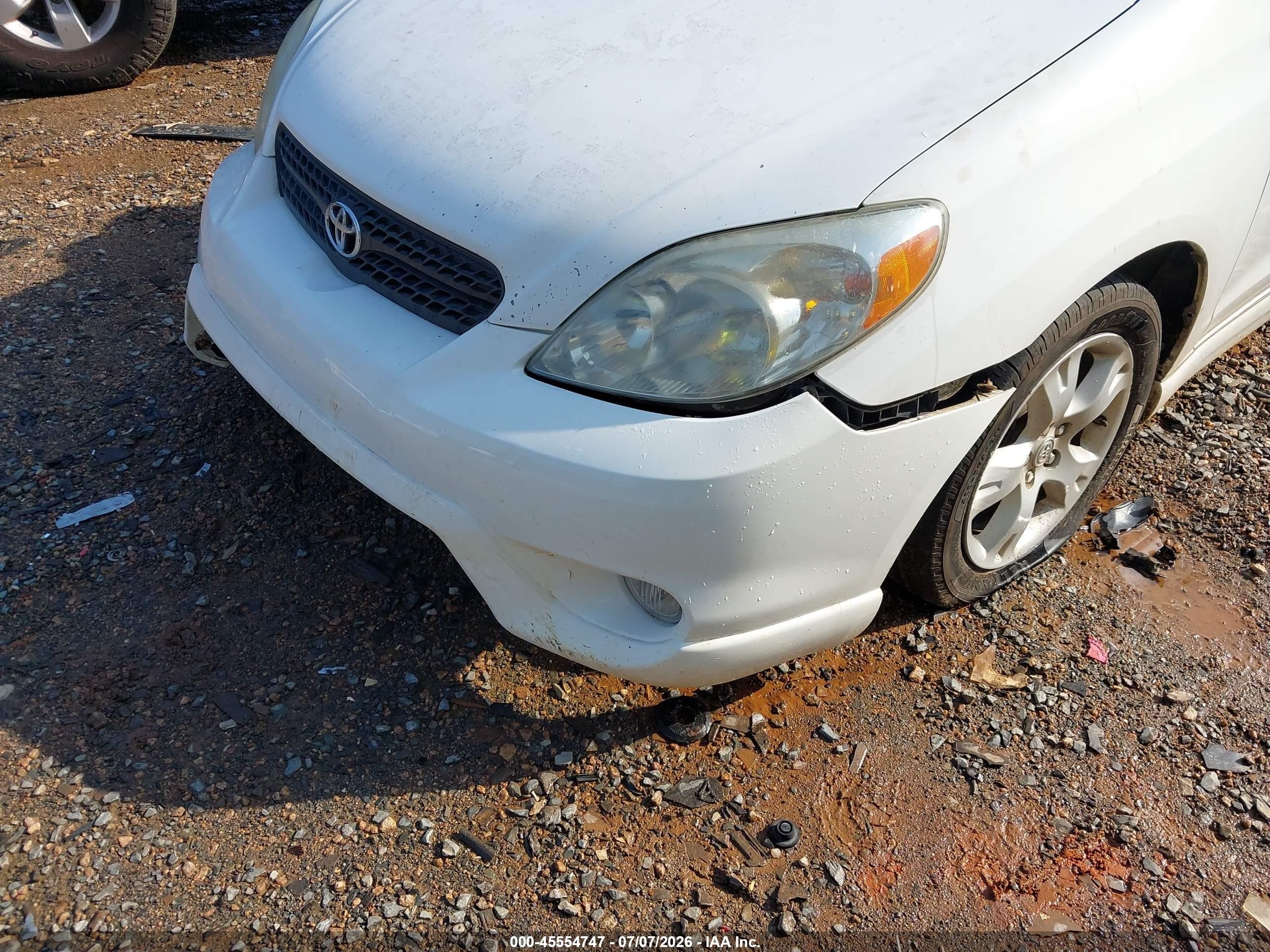 2008 Toyota Matrix Xr White vin: 2T1KR32EX8C687658