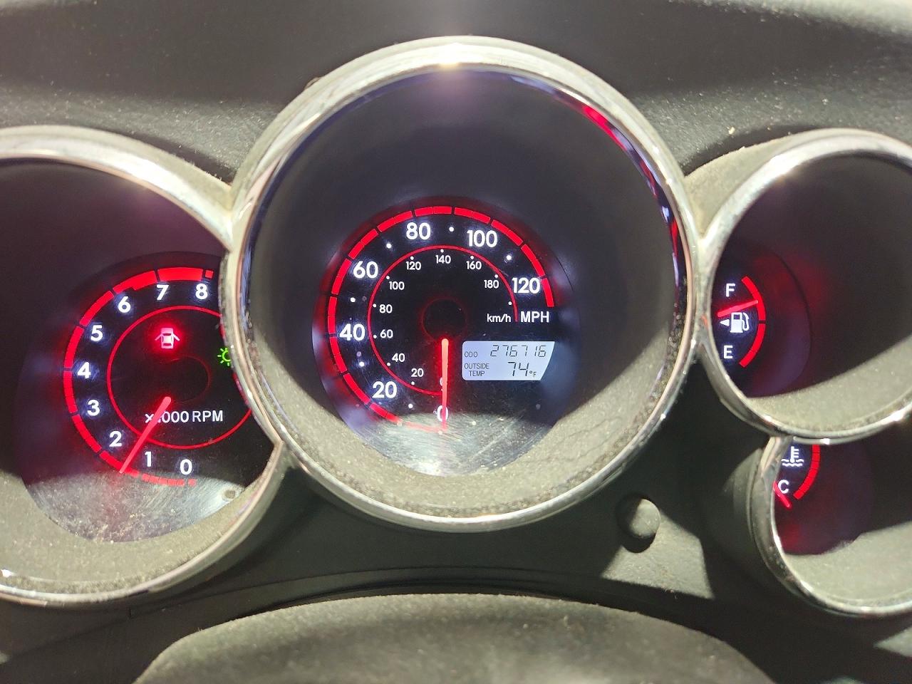 2008 Toyota Matrix Base Silver vin: 2T1KR32EX8C714647