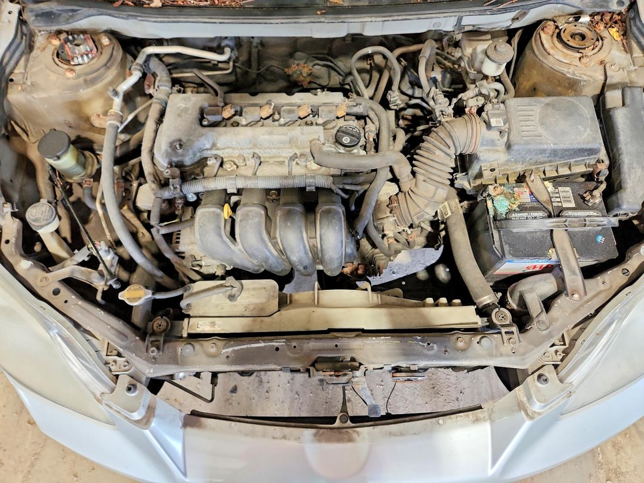 2008 Toyota Matrix Base Silver vin: 2T1KR32EX8C714647