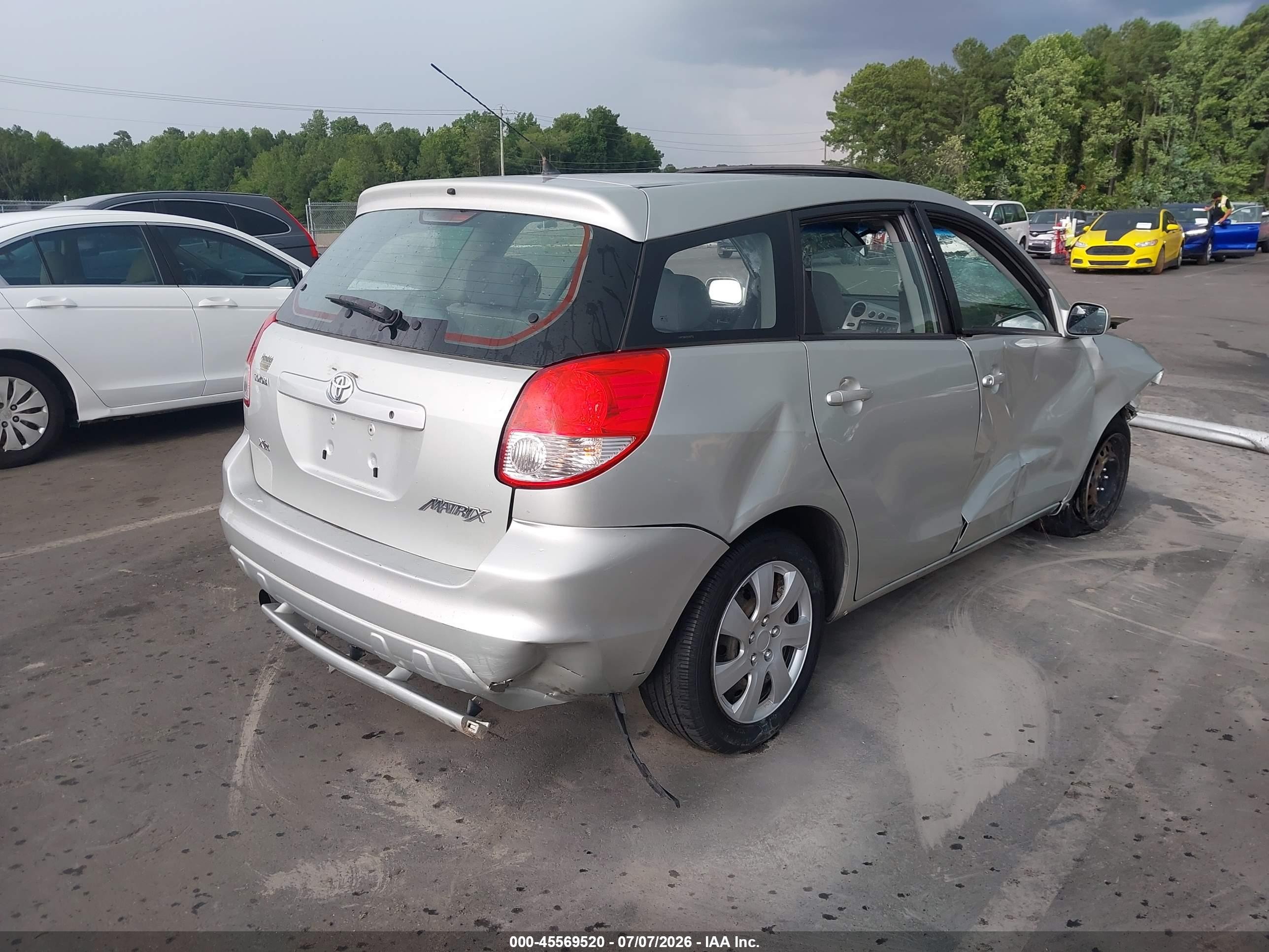2003 Toyota Matrix Xr Silver vin: 2T1KR38E03C110752