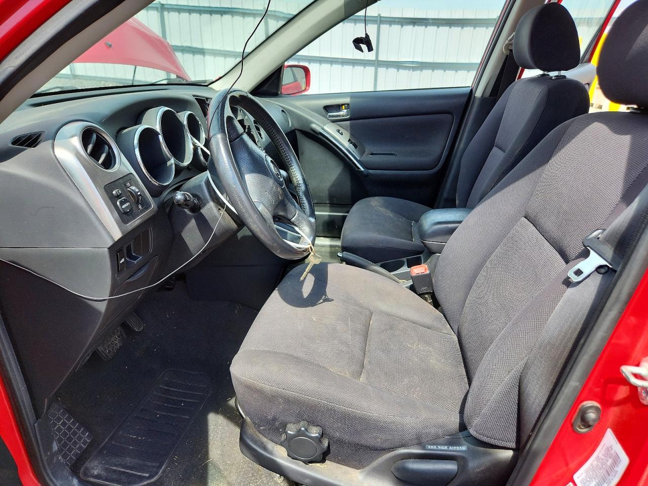 2004 Toyota Matrix Xr Red vin: 2T1KR38E34C288835