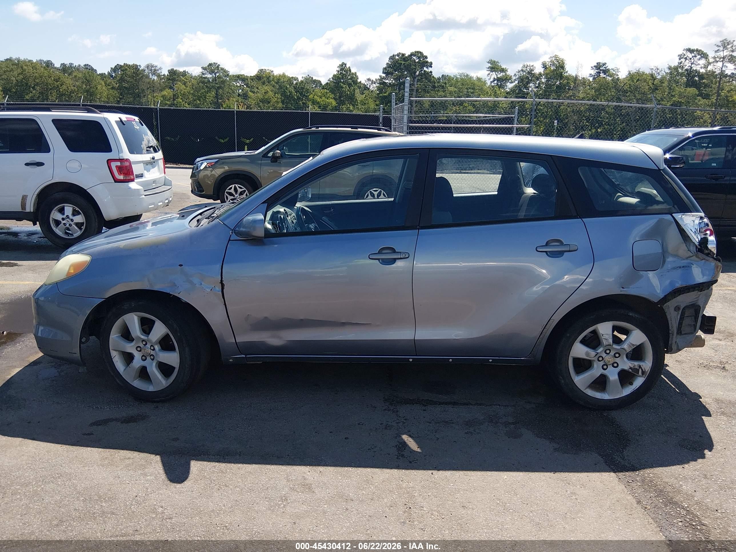 2004 Toyota Matrix Xr Blue vin: 2T1KR38E64C236308
