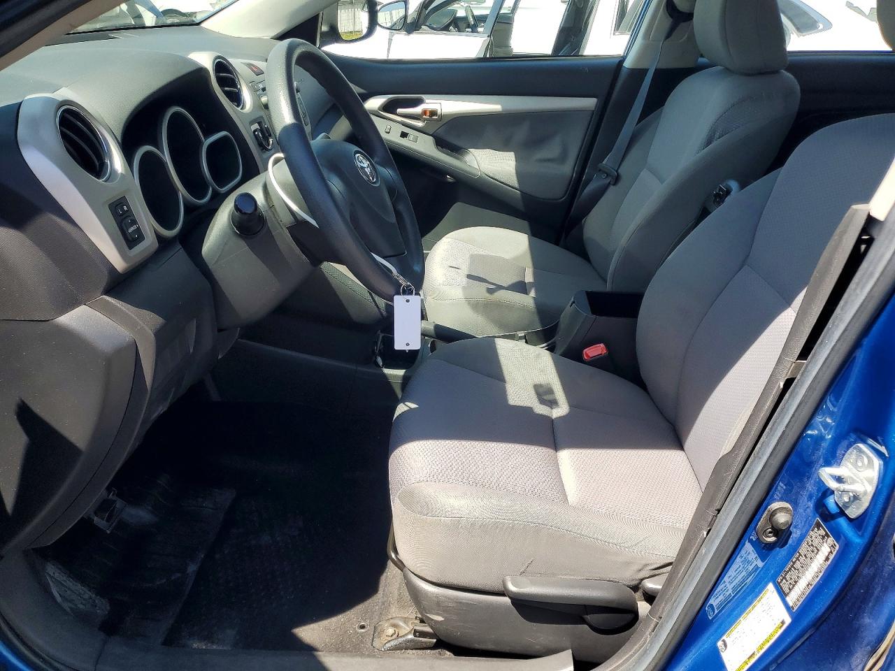 2009 Toyota Matrix Base Blue vin: 2T1KU40E09C013043