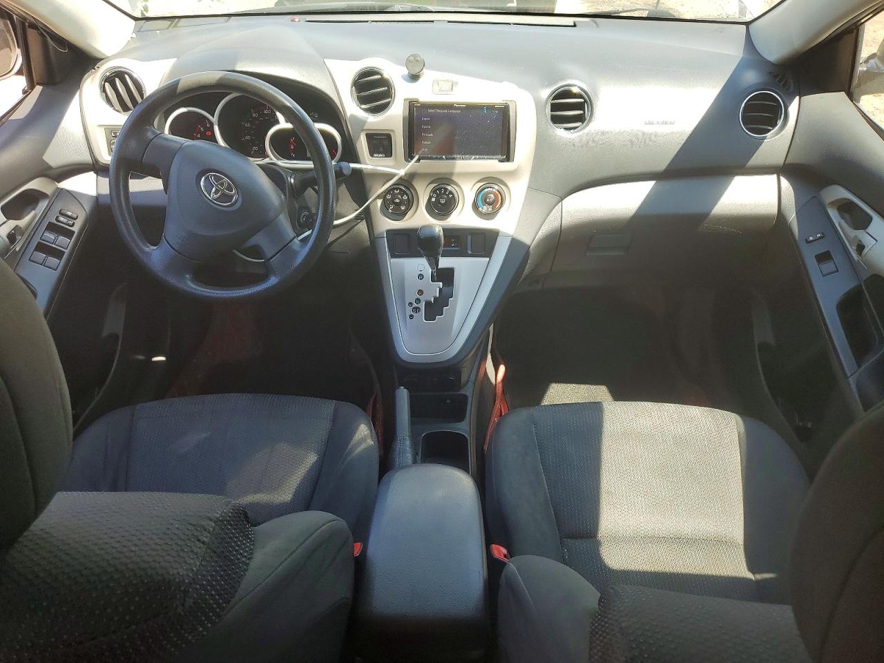 2009 Toyota Matrix Base Gray vin: 2T1KU40E09C093847