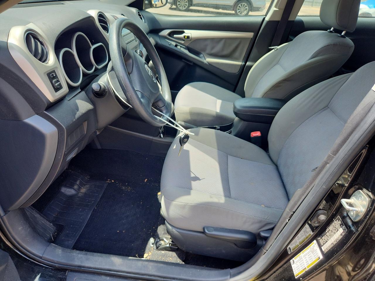 2009 Toyota Matrix Base Black vin: 2T1KU40E09C094173
