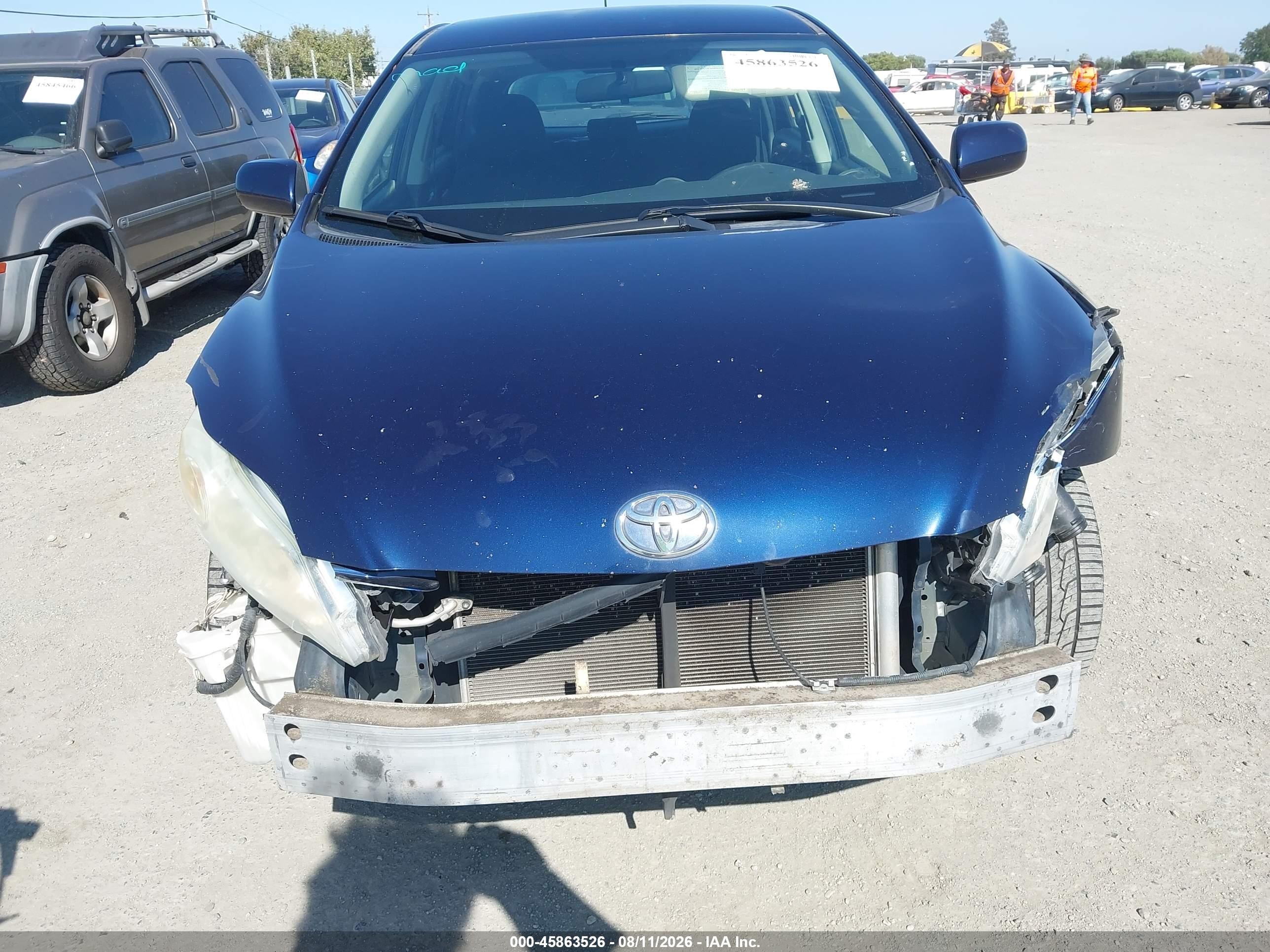 2009 Toyota Matrix   Синий vin: 2T1KU40E09C129715