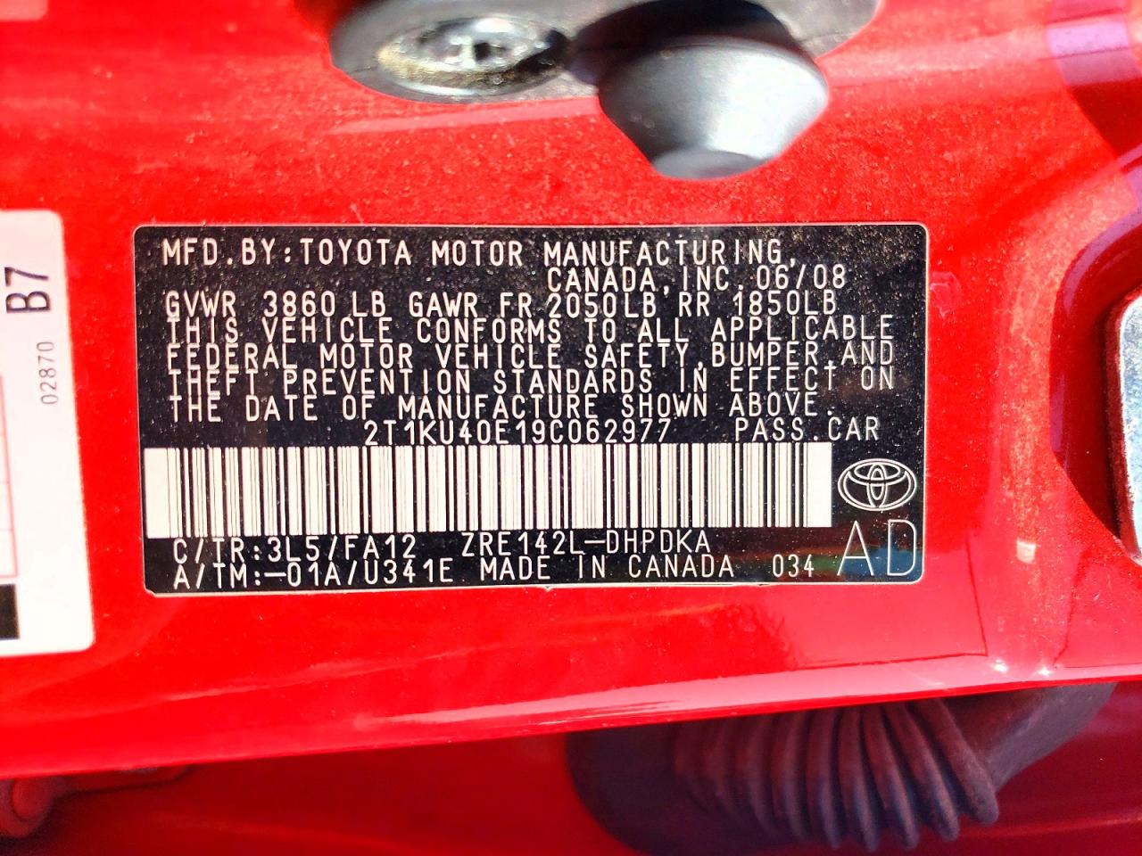 2009 Toyota Matrix Base Red vin: 2T1KU40E19C062977