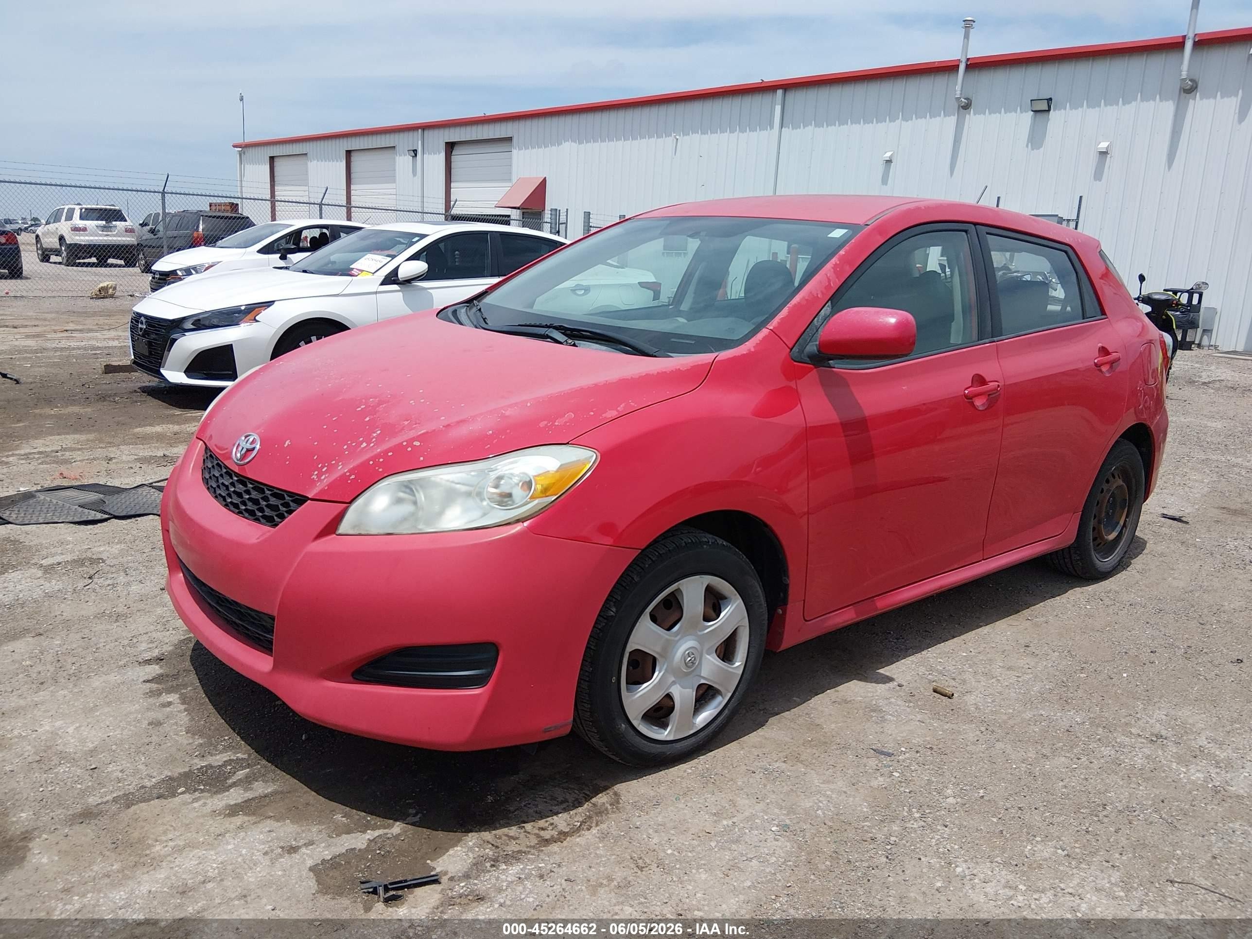 2009 Toyota Matrix   Red vin: 2T1KU40E19C092805