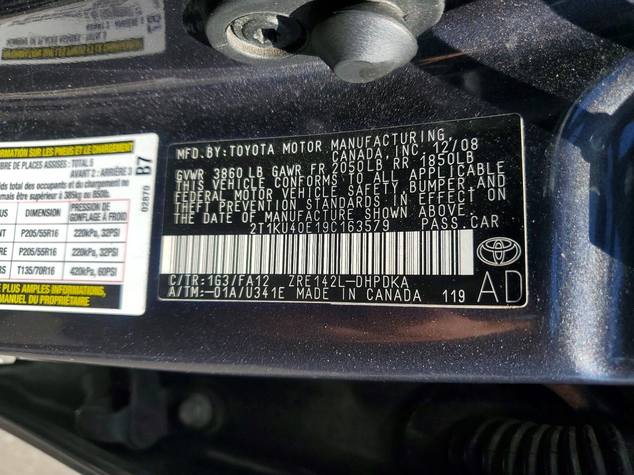 2009 Toyota Matrix Base Gray vin: 2T1KU40E19C163579
