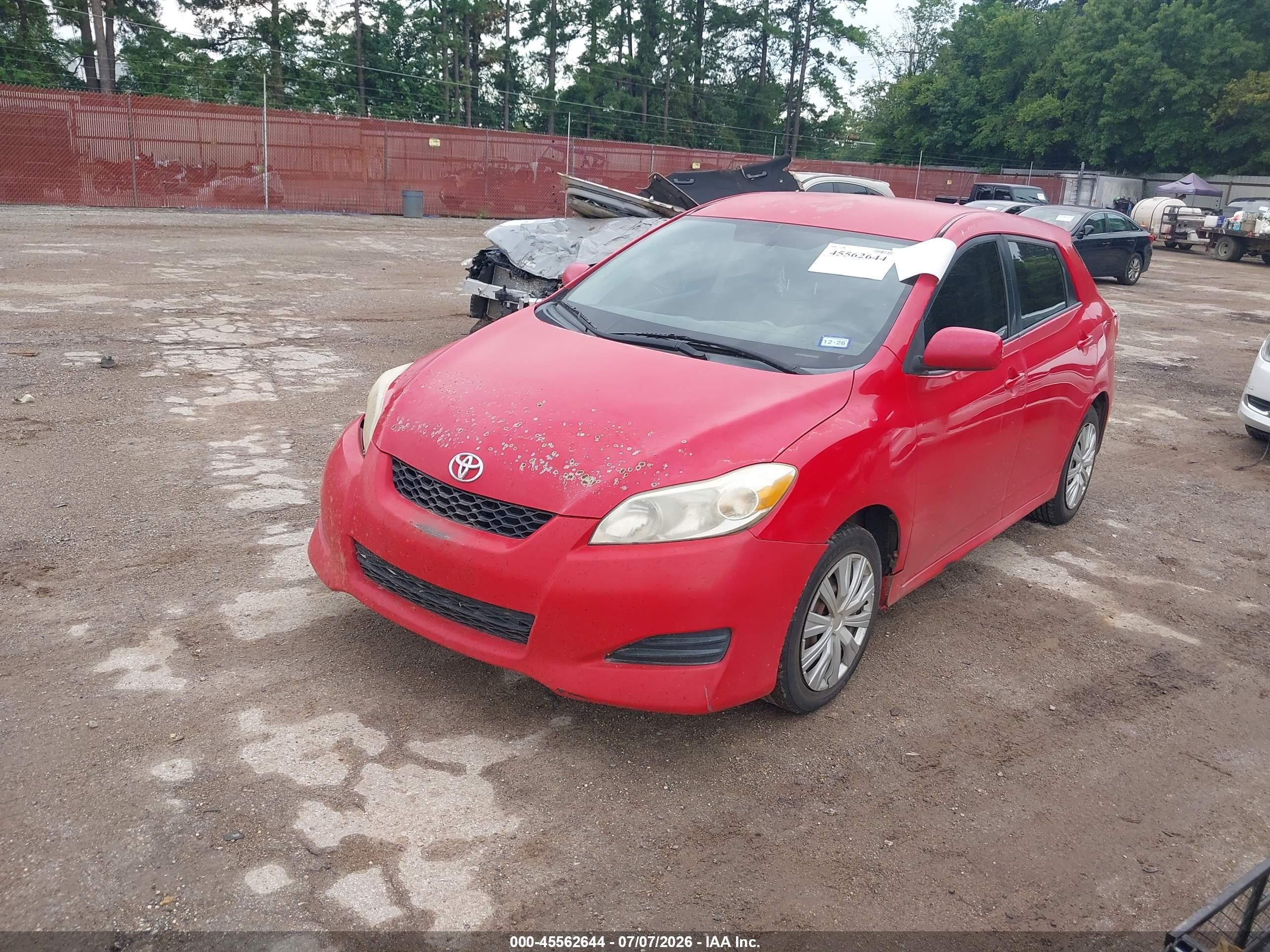 2009 Toyota Matrix   Red vin: 2T1KU40E29C064964