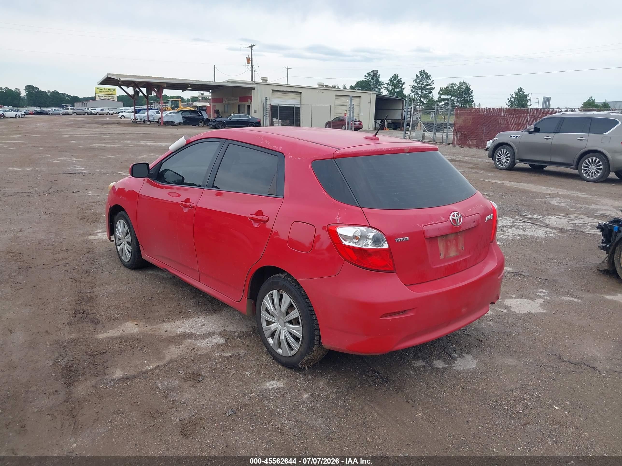 2009 Toyota Matrix   Red vin: 2T1KU40E29C064964