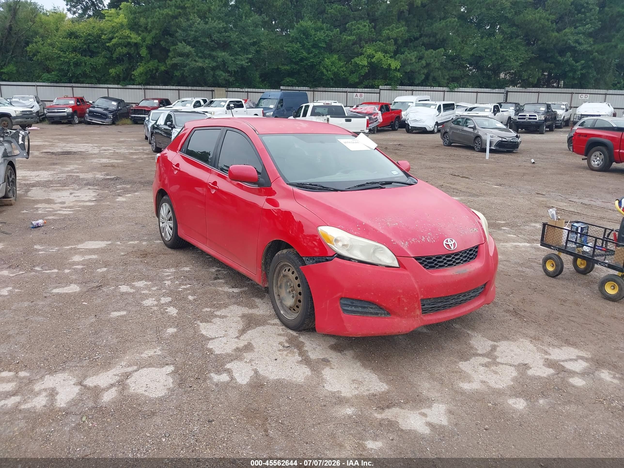 2009 Toyota Matrix   Red vin: 2T1KU40E29C064964
