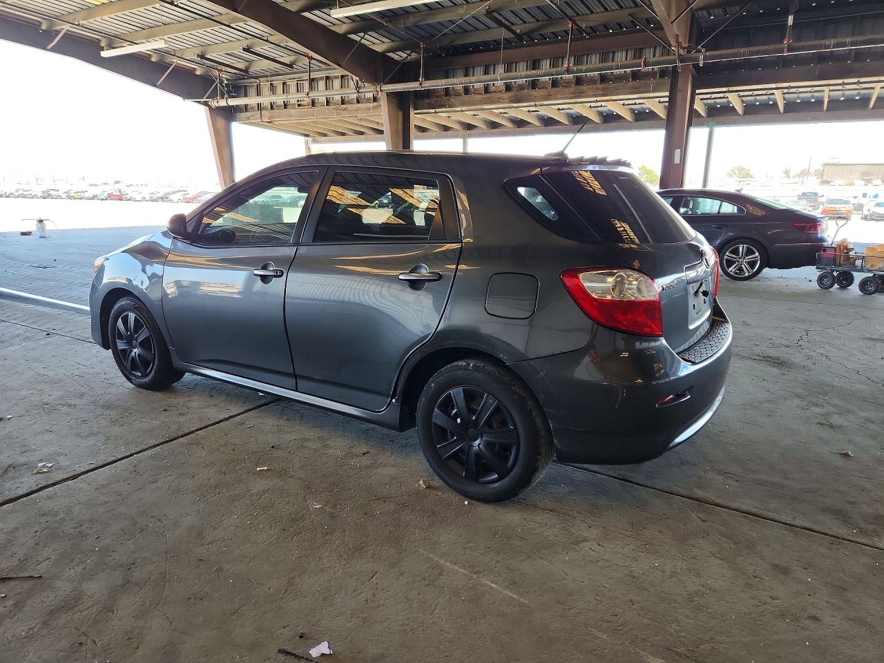 2009 Toyota Matrix Base Charcoal vin: 2T1KU40E29C071218