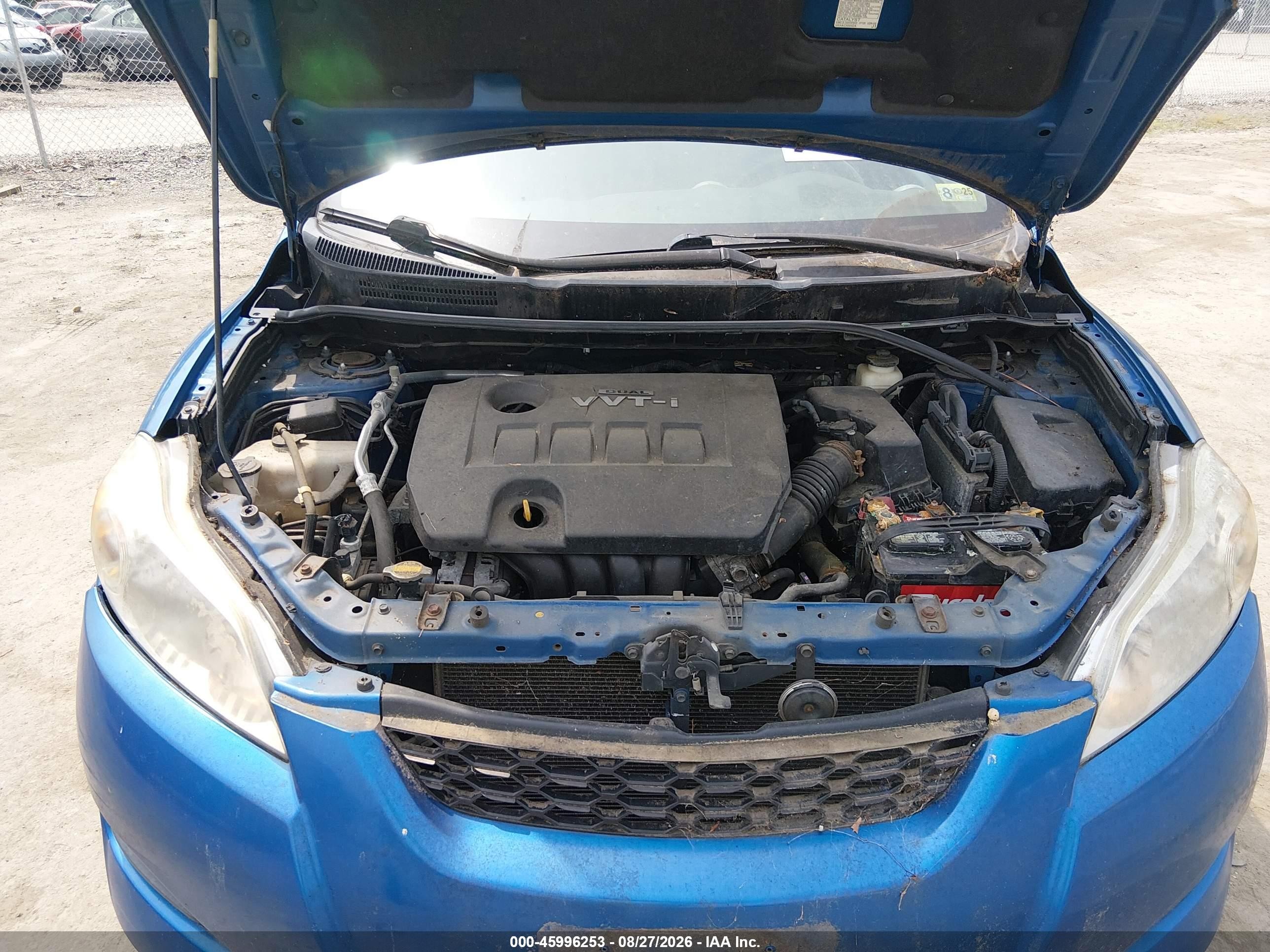 2009 Toyota Matrix   Blue vin: 2T1KU40E29C137623