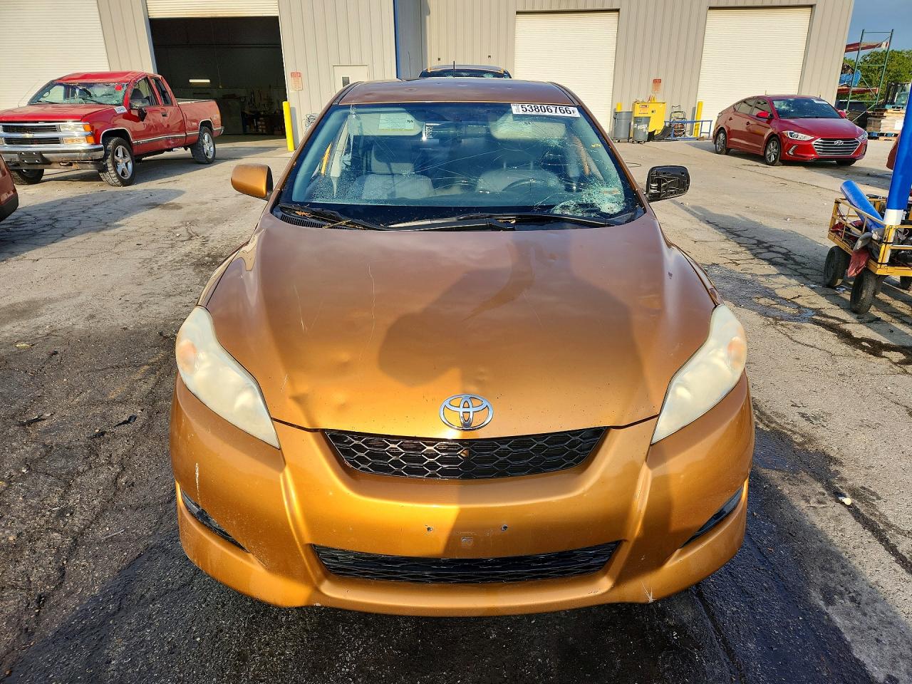 2009 Toyota Matrix Base Оранжевый vin: 2T1KU40E39C027888
