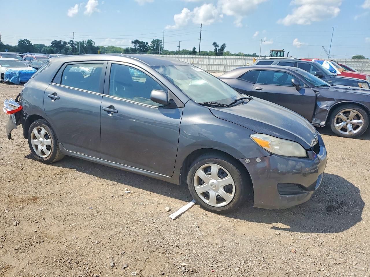 2009 Toyota Matrix Base Gray vin: 2T1KU40E39C057750