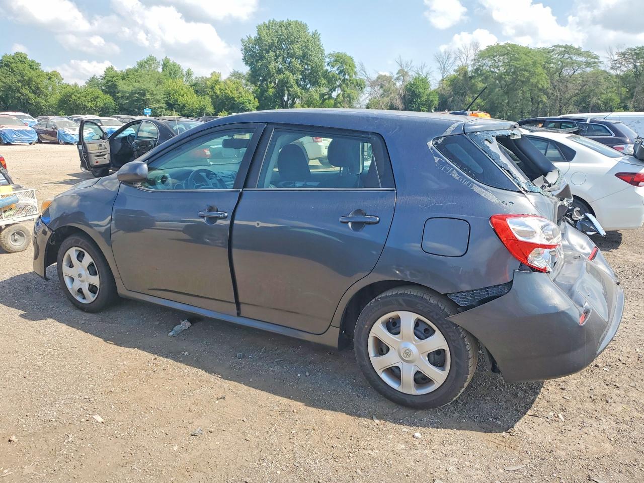 2009 Toyota Matrix Base Gray vin: 2T1KU40E39C057750