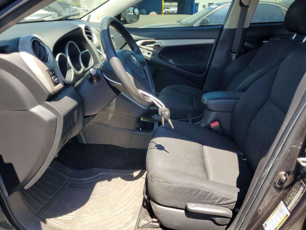 2009 Toyota Matrix Base Gray vin: 2T1KU40E39C163454