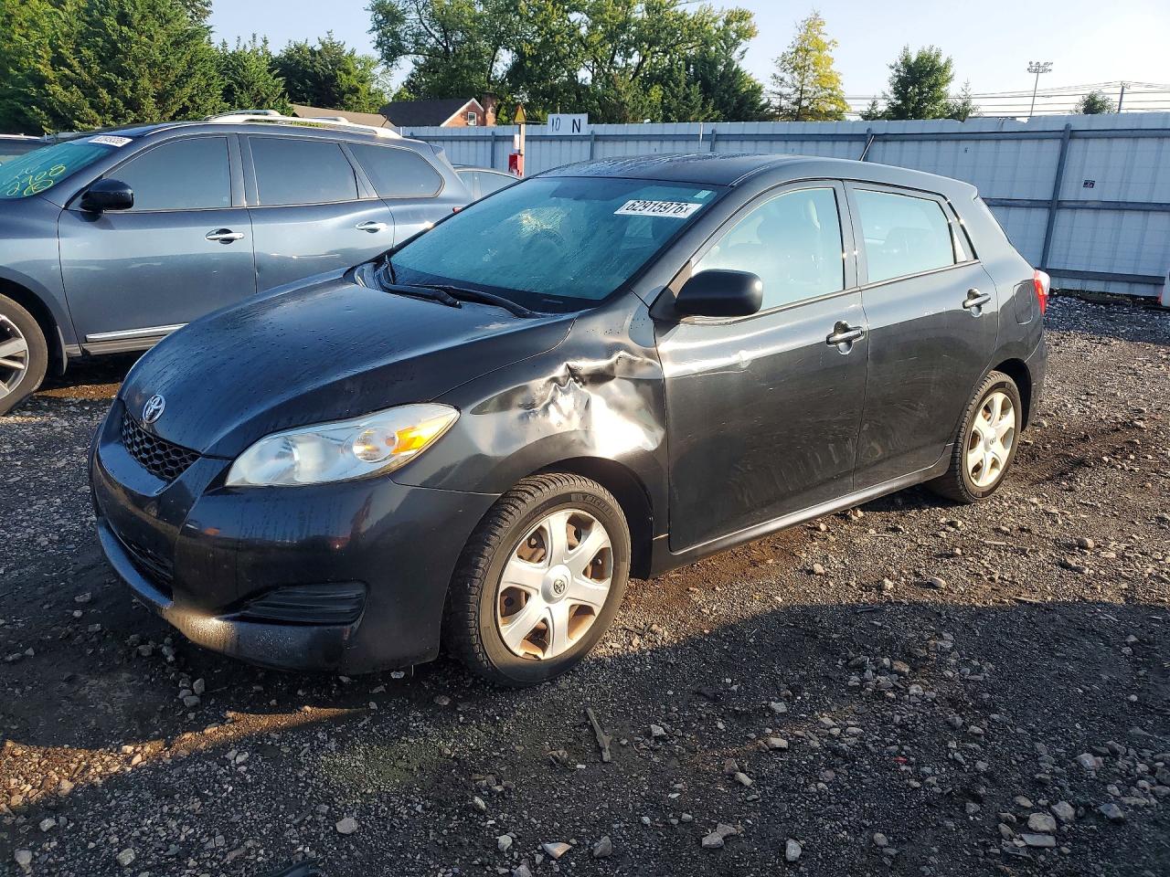 2009 Toyota Matrix Base Black vin: 2T1KU40E49C021260