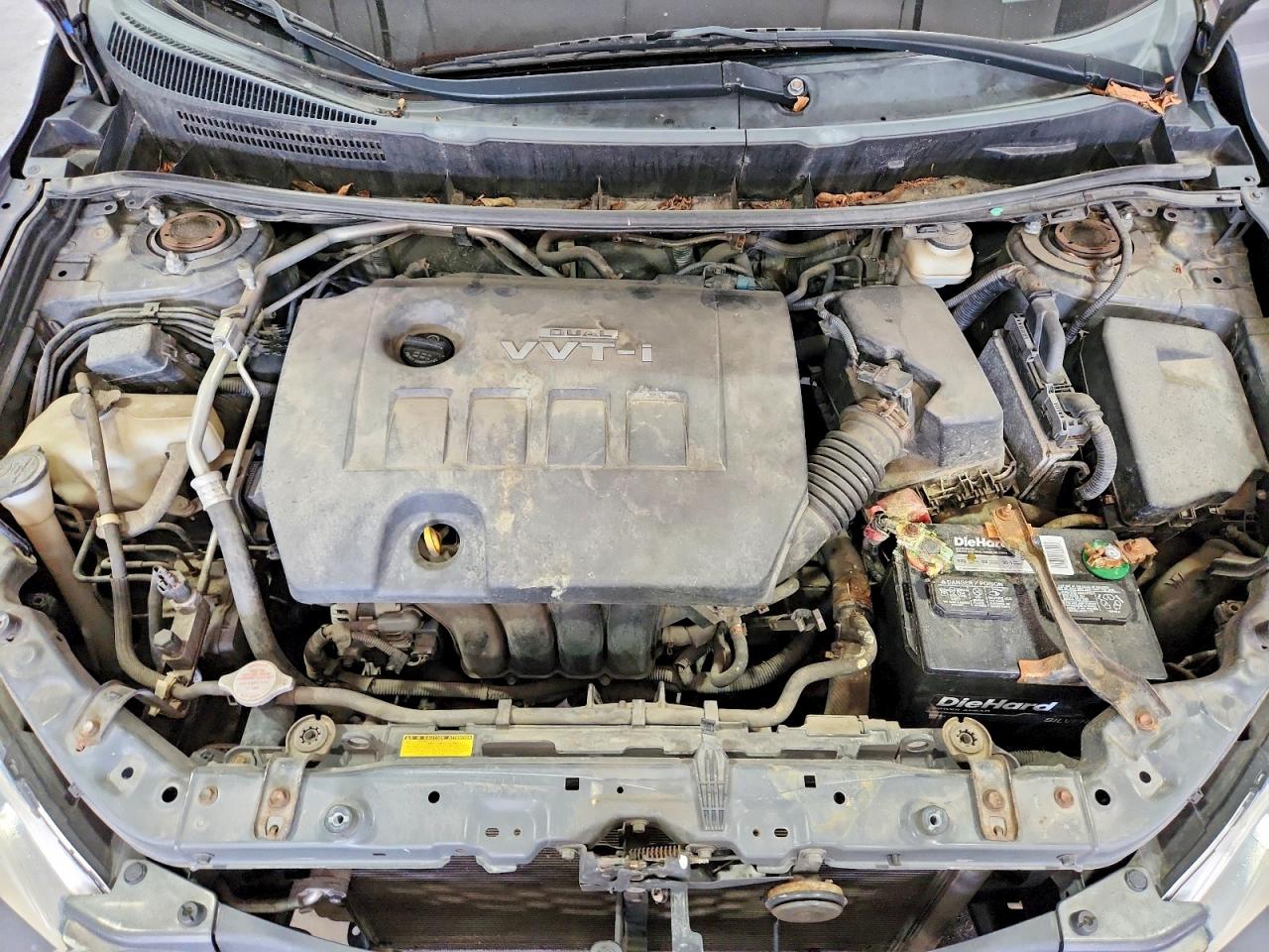 2009 Toyota Matrix Base Серый vin: 2T1KU40E49C034526