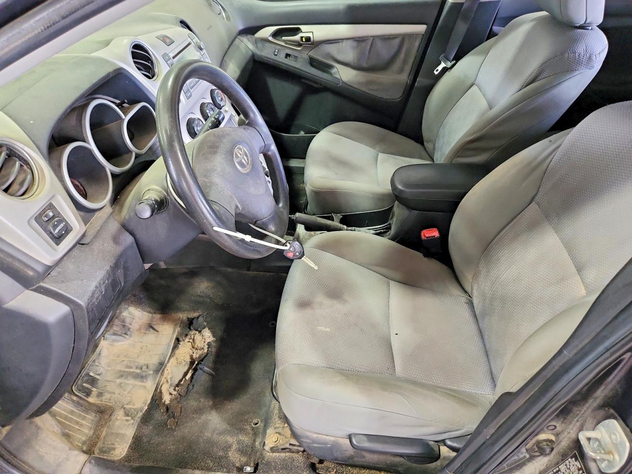 2009 Toyota Matrix Base Серый vin: 2T1KU40E49C034526