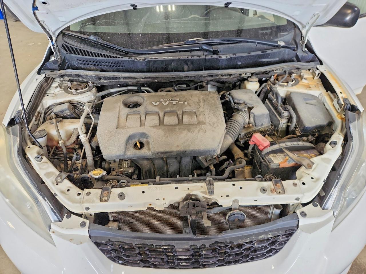 2009 Toyota Matrix Base White vin: 2T1KU40E49C039242