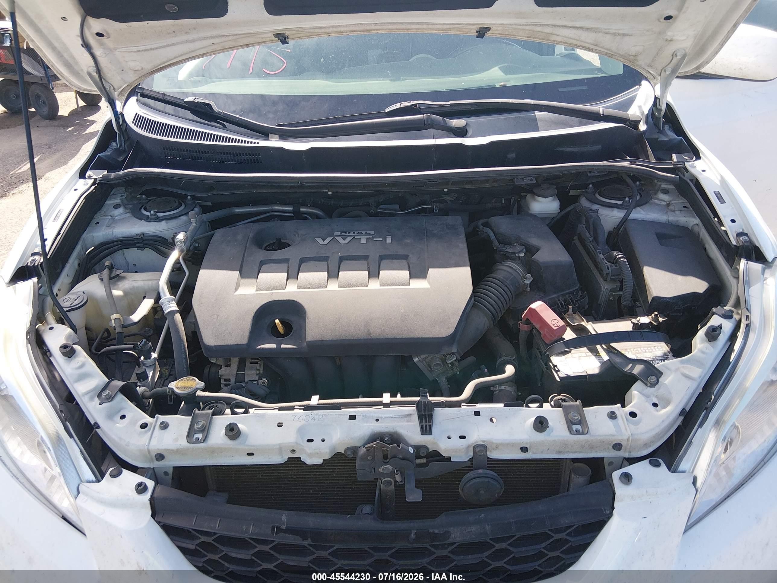 2009 Toyota Matrix   Белый vin: 2T1KU40E49C075531