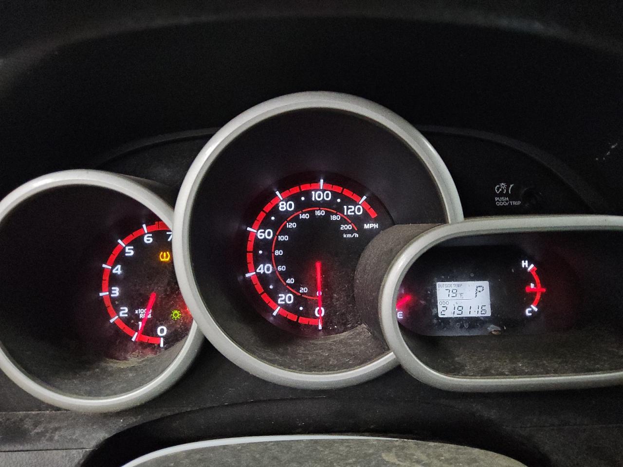 2009 Toyota Matrix Base Black vin: 2T1KU40E49C088294 Damage: Warning - Tire Pressure, On, Unacceptable